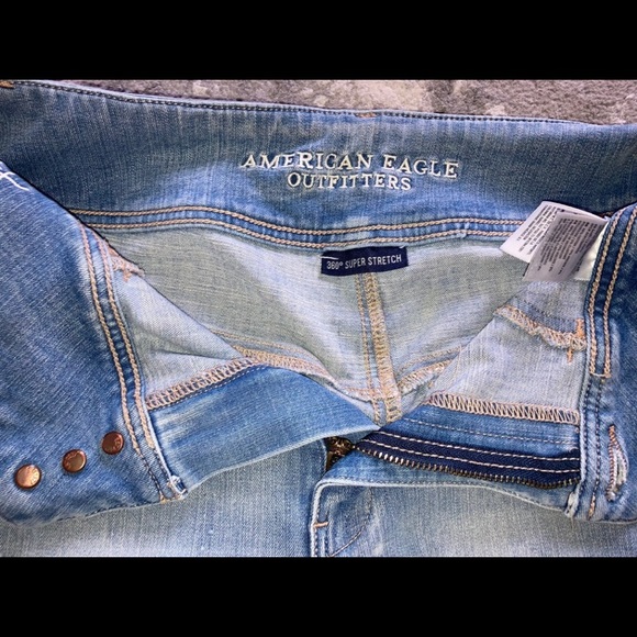American Eagle Jeans - Picture 3 of 5